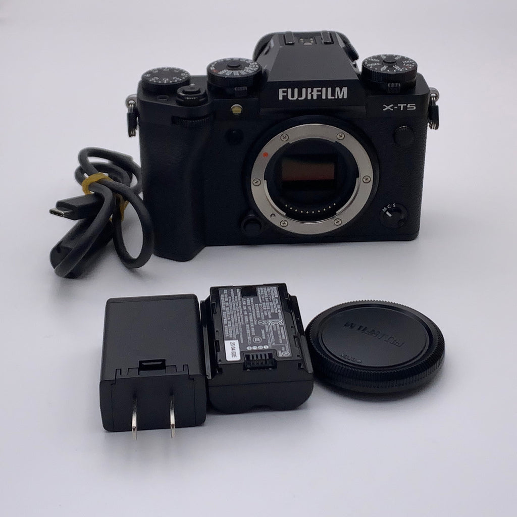 Used Fujifilm X-T5 Mirrorless Camera Body, Black