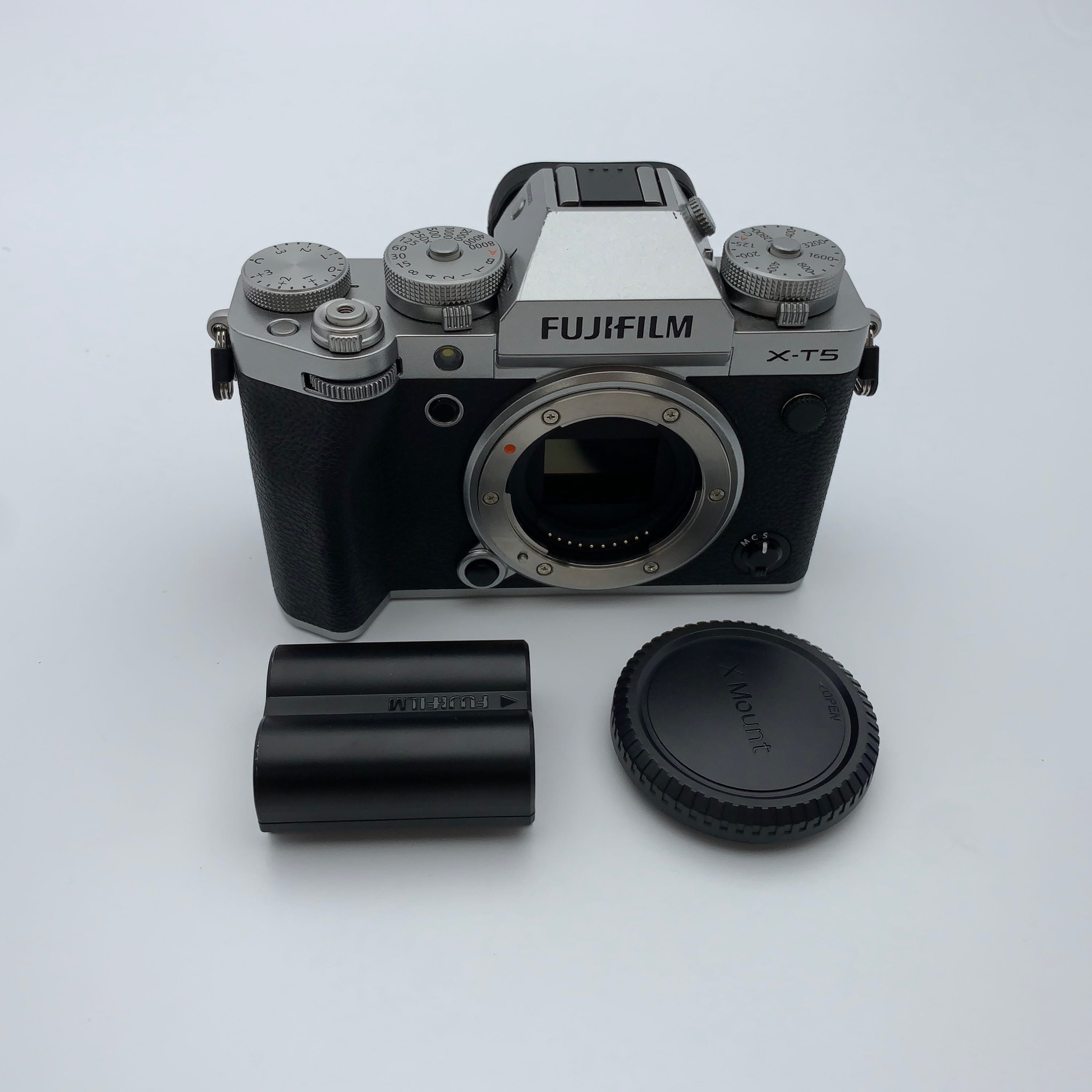 Used Fujifilm X-T5 Mirrorless Camera Body, Silver