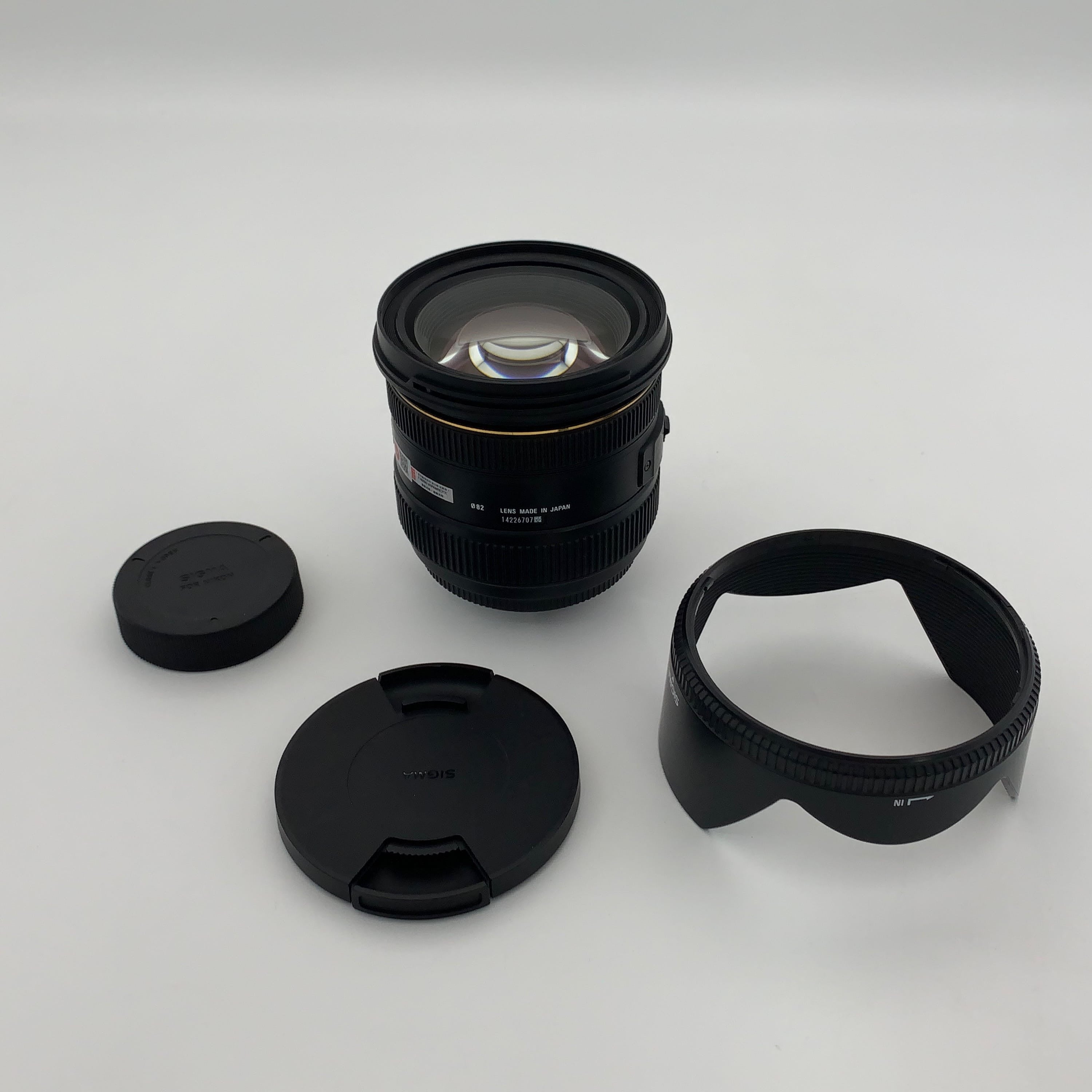 Used Sigma 24-70mm f/2.8 EX DG HSM Lens Fit for Nikon F Mount (Full-Frame)