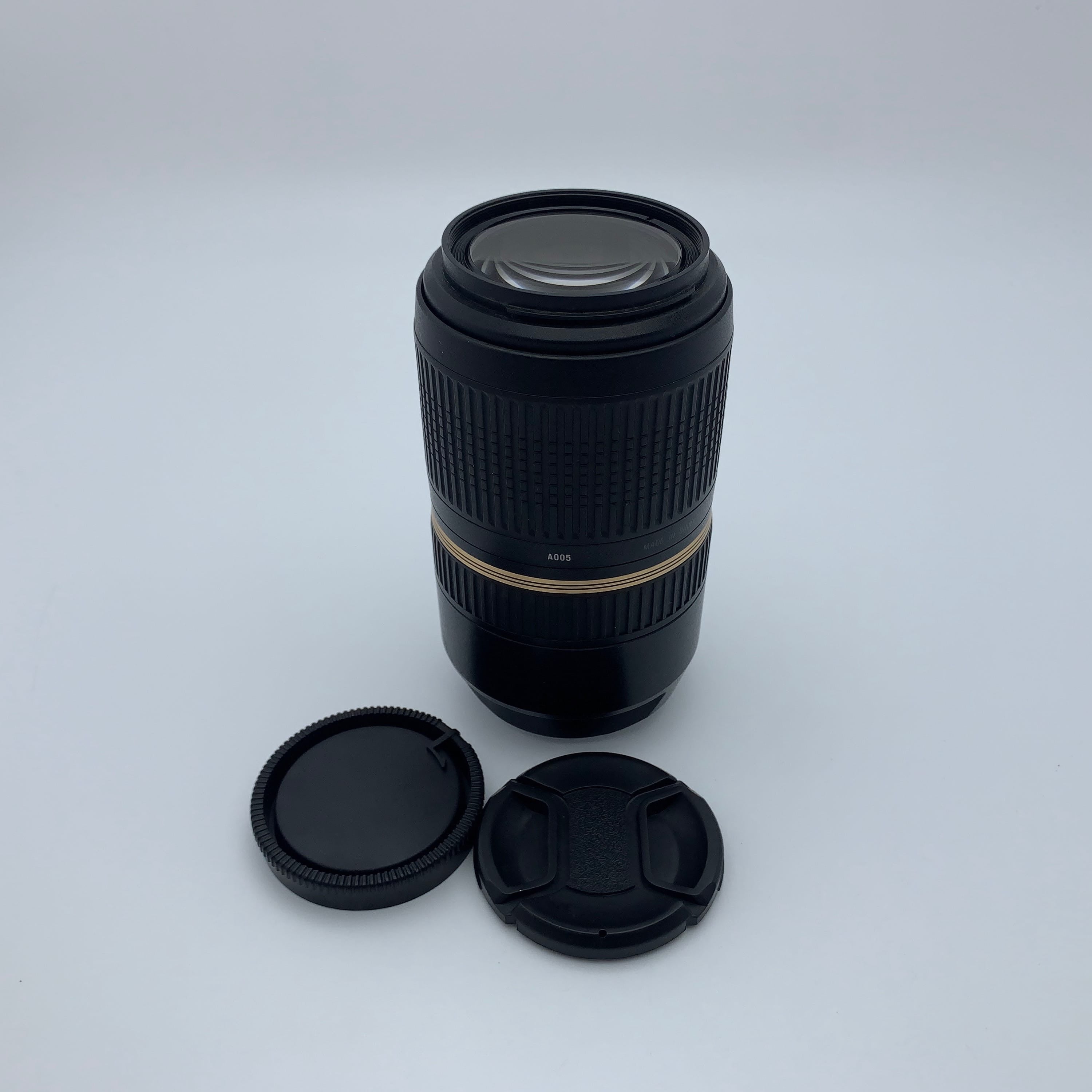 Used Tamron SP Di 70-300mm f/4-5.6 VC USD (A005) Lens (Full-Frame)