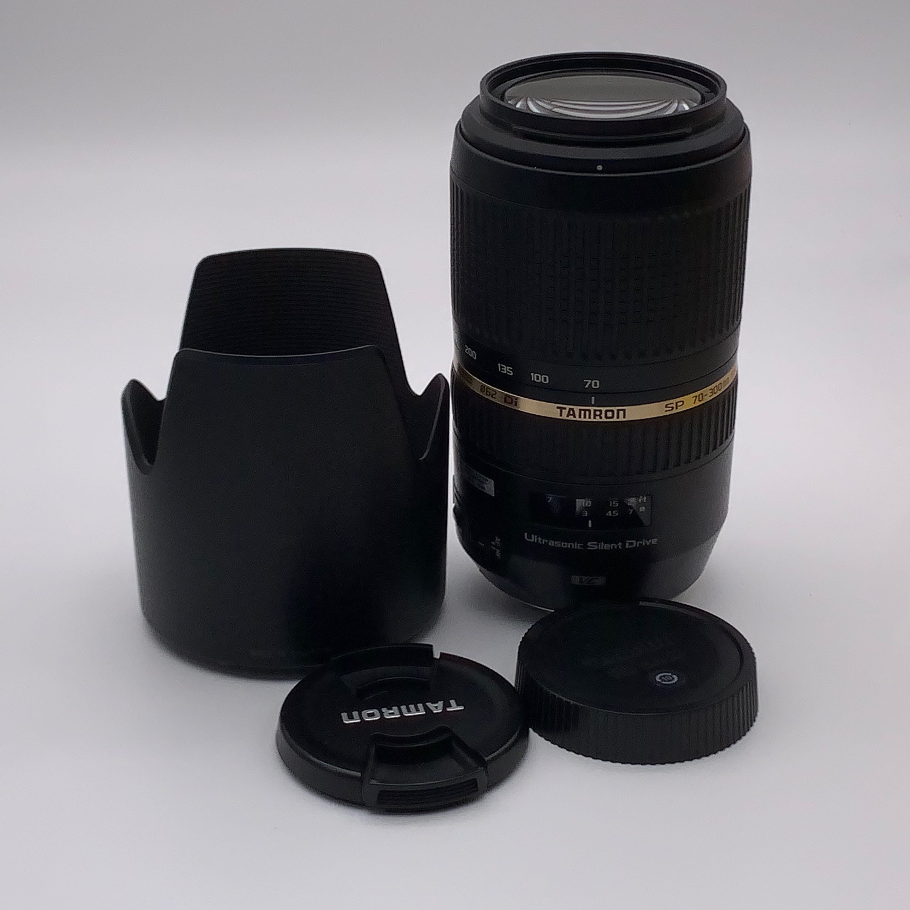 Used Tamron SP Di 70-300mm f/4-5.6 VC USD (A005) Lens (Full-Frame)